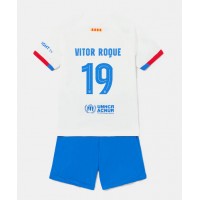 Barcelona Vitor Roque #19 Bortedraktsett Barn 2023-24 Kortermet (+ Korte bukser)